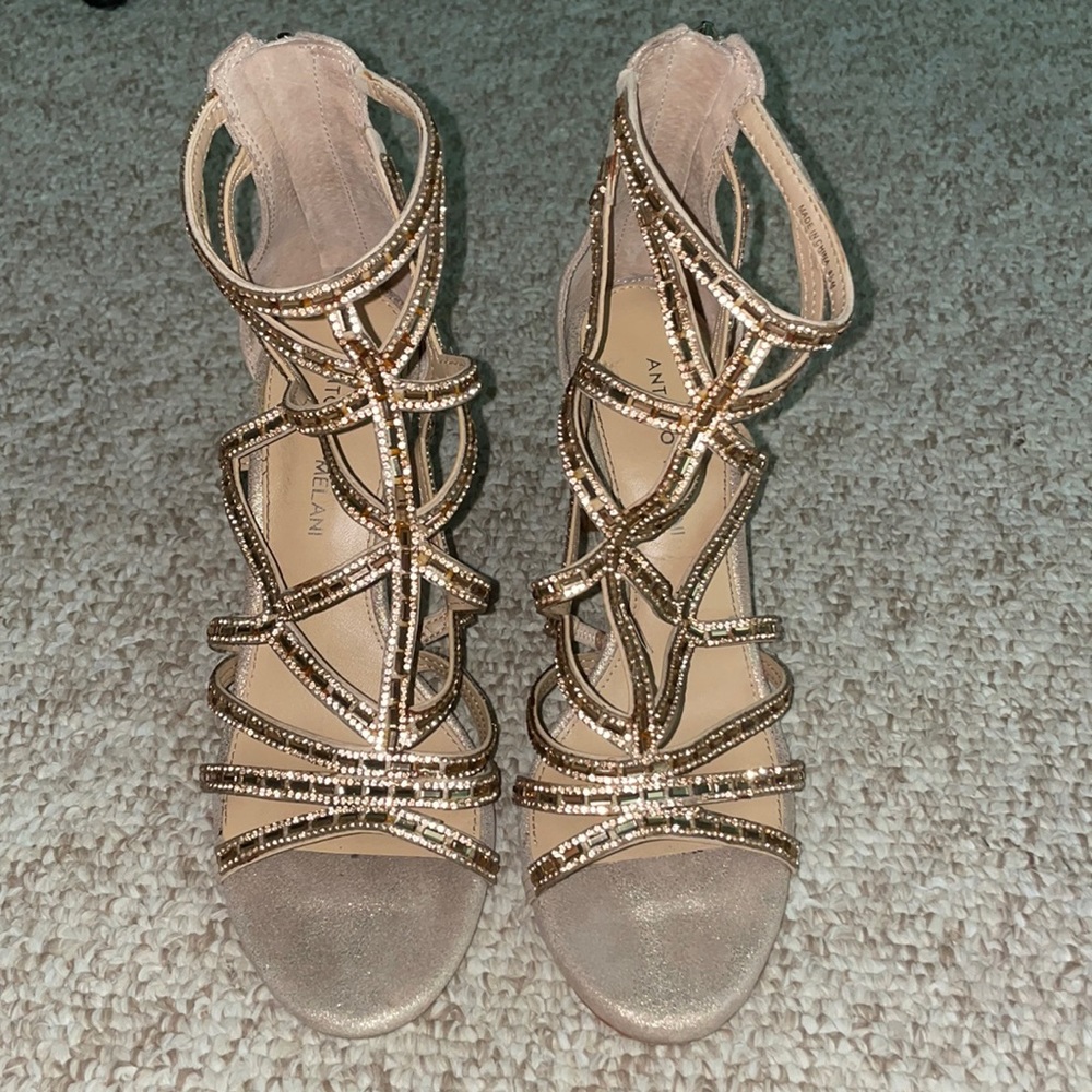 Gold Antonio Melani heels
